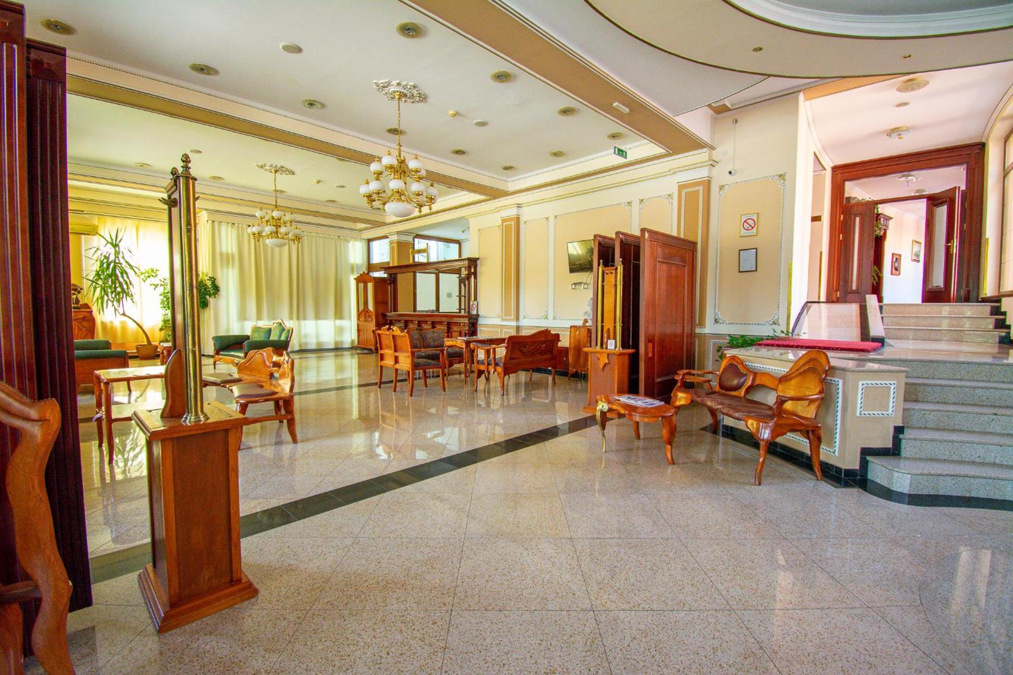 Hotel Villa Majur Subotica Exterior photo
